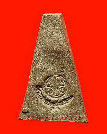 พระผงสุพรรณปลุกเสกอินเดีย ปี 2518 มวลสารดี พีธีเยี่ยม สวยมากค่ะ