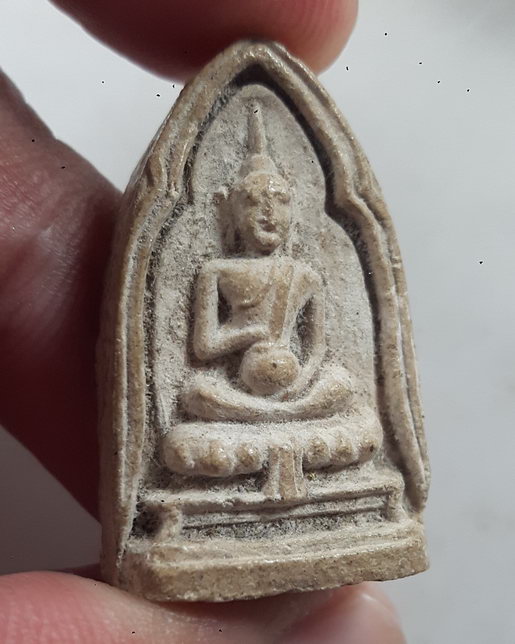 “ พระผง พระพุทธจกบาตร หลวงพ่อฑูรย์ วัดโพธิ์นิมิต ปี 2512 ”