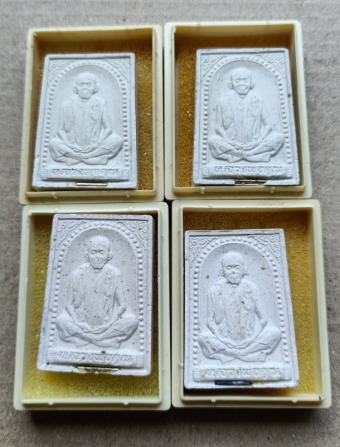 พระผงรูปเหมือน หลวงพ่อคูณ รุ่นคุณพระเทพประทานพร ปี๓๖ ฝังตะกรุด กล่องเดิม