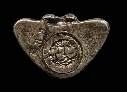 ปิดตาคูณลาภ รุ่นคูณพันล้านเสาร์๕ ปี2537 หลวงพ่อคูณ ปริสุทโธ วัดบ้านไร่ เนื้อเงินตอกโค๊ต 2 ที่