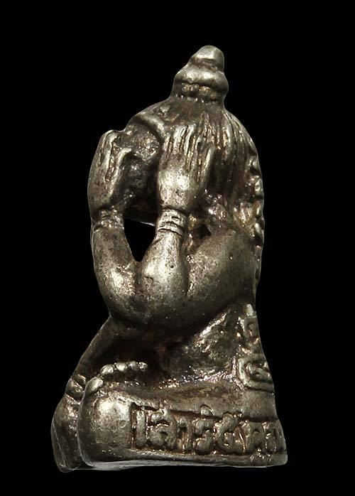 ปิดตาคูณลาภ รุ่นคูณพันล้านเสาร์๕ ปี2537 หลวงพ่อคูณ ปริสุทโธ วัดบ้านไร่ เนื้อเงินตอกโค๊ต 2 ที่