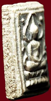 *พระผงมฤคทายวัน ปี๒๔๖๖ พิมพ์ซุ้มประภามณฑลข้างจุด หลวงปู่นาค วัดหัวหิน ปลุกเสก*