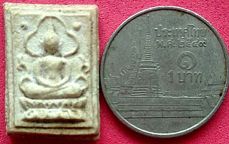 *พระผงมฤคทายวัน ปี๒๔๖๖ พิมพ์ซุ้มประภามณฑลข้างจุด หลวงปู่นาค วัดหัวหิน ปลุกเสก*