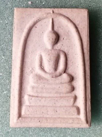 สมเด็จพิมพ์ใหญ่เกศทะลุซุ้ม วัดระฆังโฆสิตาราม รุ่นเสาร์ห้า 27 มีนาคม 2536 สวย พร้อมกล่องเดิม