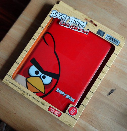N เคส Angry Bird ของแท้ สำหรับ ไอแพด2,3หรือ4 ใส่ได้หมดครับ / ราคาปกติสองพันกว่าตามราคาป้ายบนกล่องเลย