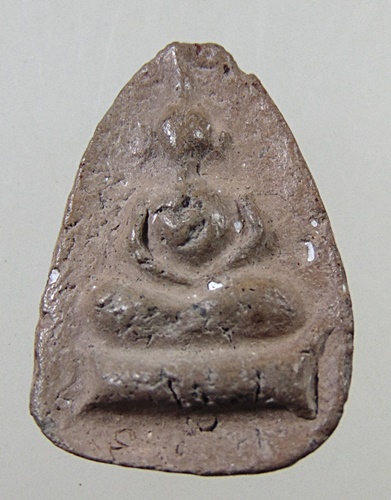 พระเม็ดบัว เจ้าคุณโพธิ์ วัดชัยพฤกษ์มาลา เนื้อดิน ปี 2442