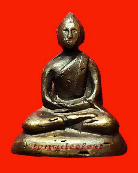 พระกริ่งสมเด็จย่า ปี 2515 ตอก 3 โค้ด ทรงคุณค่าน่าสะสมค่ะ