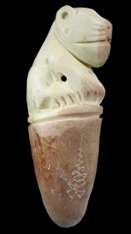 เสือนั่งเขี้ยวเขากวางมูส หลวงพ่อสิน วัดละหารใหญ่ จ.ระยอง ปี2558