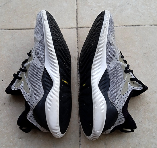 ADIDAS Alpha Bounce แท้ ตัวท็อป เทาดำ สวยแจ่ม