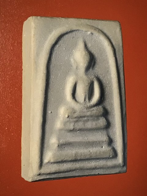 สมเด็จพุฒาจารย์ (โต พรหมรังสี) วัดใหม่อมตรส บางขุนพรหมกรุงเทพฯ เนื้อผงพิมพ์เกศบัวตูม ปี2539