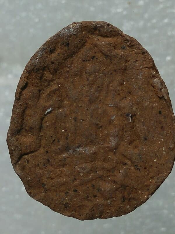 พระปิดตาฝังพลอย ตะกรุด 1 ดอก ไม่ทราบวัด เคาะเดียวครับ 