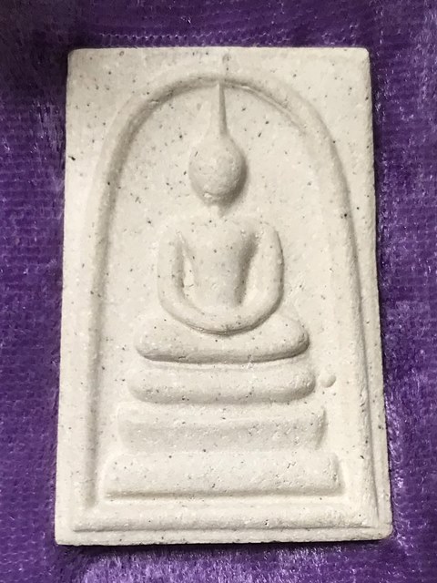 สมเด็จพิมพ์ใหญ่ เกศทะลุซุ้ม วัดระฆังโฆสิตาราม รุ่นเสาร์ห้า23มีนาคม2539 สวยพร้อมกล่องเดิม