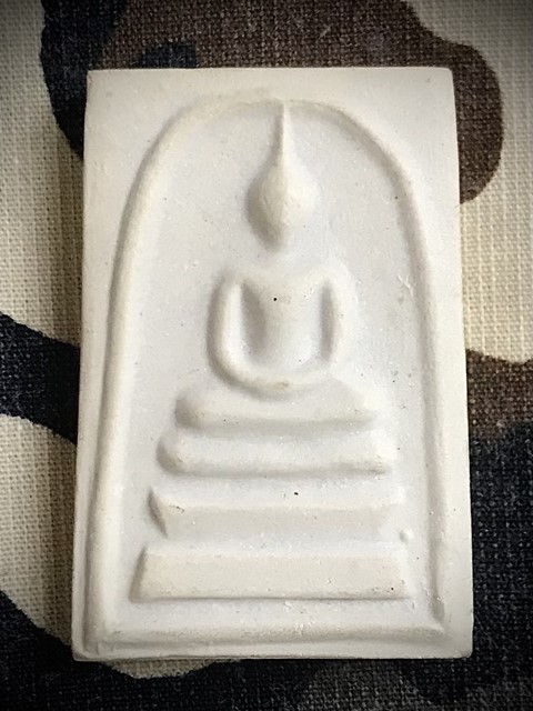 สมเด็จพุฒาจารย์ (โต พรหมรังสี) วัดใหม่อมตรส บางขุนพรหม กรุงเทพฯ เนื้อผงพิมพ์ใหญ่พิเศษ(จัมโบ้) ปี2539