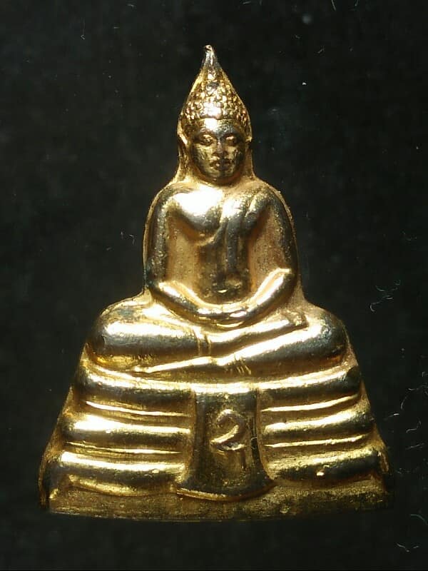 เข็มกลัดหลวงพ่อพระพุทธโสธร เนื้อกะไหล่ทอง ไม่ทราบปี