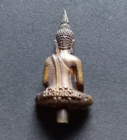 พระยอดธงหลวงพ่อคูณ รุ่น3 เคาะเดียว