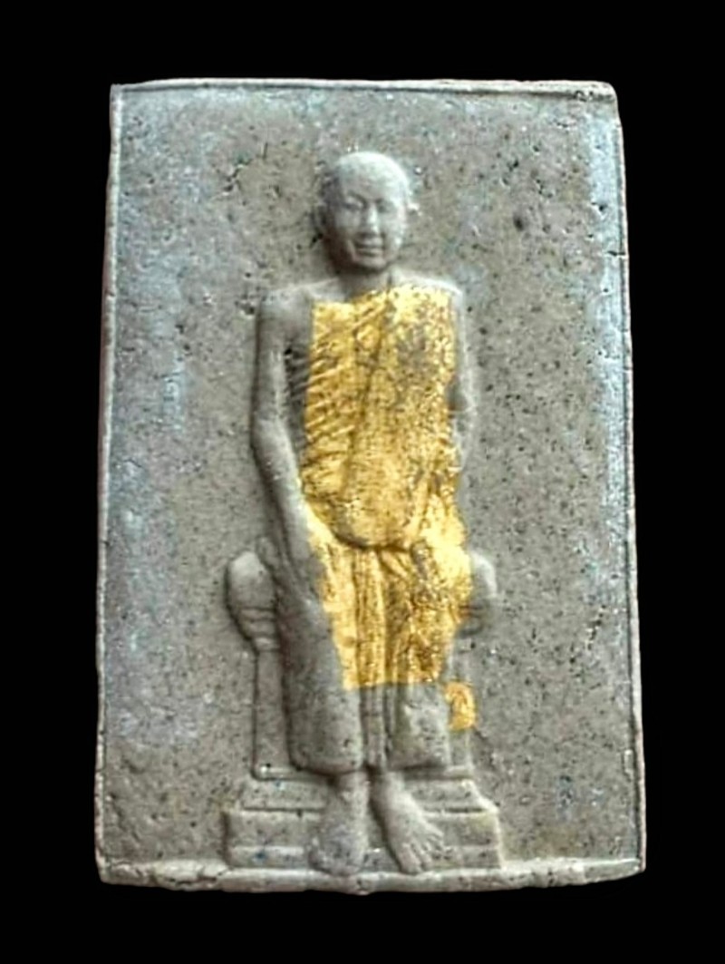 พระผงพิมพ์หลวงปู่เทพโลกอุดร ปี41 (พิมพ์หายาก และปิดทองในพิมพ์)