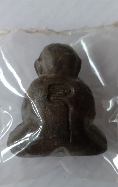 พระปิดตาหลวงปู่คำพันธ์ วัดพระธาตุมหาชัย