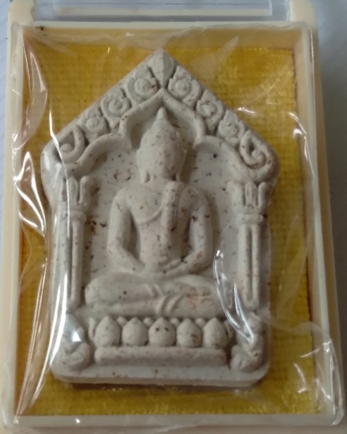 พระขุนแผนหลวงปู่แก้ว วัดสะพานไม้แก่น รุ่นแก้วสารพัดนึก สร้างปี2555