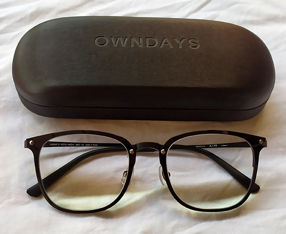 แว่นสายตายาว owndays ของแท้ ใหม่เอี่ยม รุ่นนี้ AIR ultem ราคา 3,990 บาท เอาไปเช็คราคาที่ร้านได้เลย