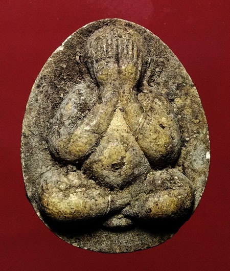 พระผงปิดตามหาลาภ รุ่นอำนวยโชค หลวงพ่อคูณ ปริสุทโธ วัดบ้านไร่ ปี 2534 ฝังตะกรุตเงิน