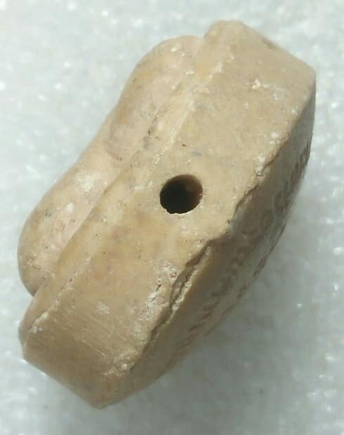 พระปิดตาหลังยันต์ วัดเกาะแก้วอรุณคาม สระบุรี 