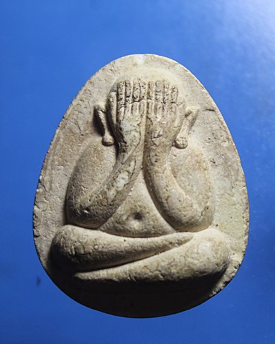 B029พระปิดตา เนื้อผงสีขาว หลวงพ่อบุญมาก วัดโพธิ์บางระมาด ตลิ่งชัน กทม.