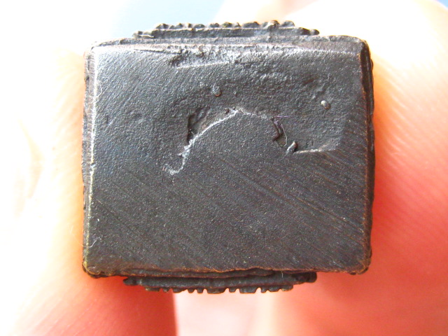 รูปหล่อ หลวงพ่ออุย วัดบ้านกร่าง สุโขทัย