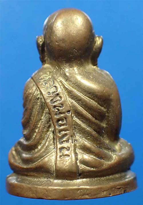 แค่องค์เดียวราคาก็ท่วมแล้วครับ หลวงพ่อเงิน 3 องค์ สวยกริ๊บยันกล่อง*204