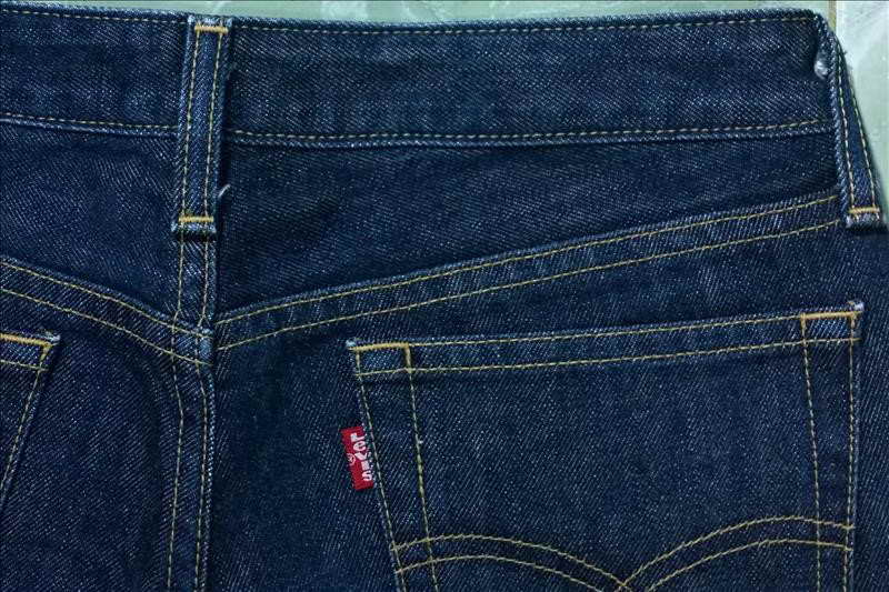 Levi's 552-03 Made In Japan เอว29นิ้ว สำหรับสุภาพสตรีครับ