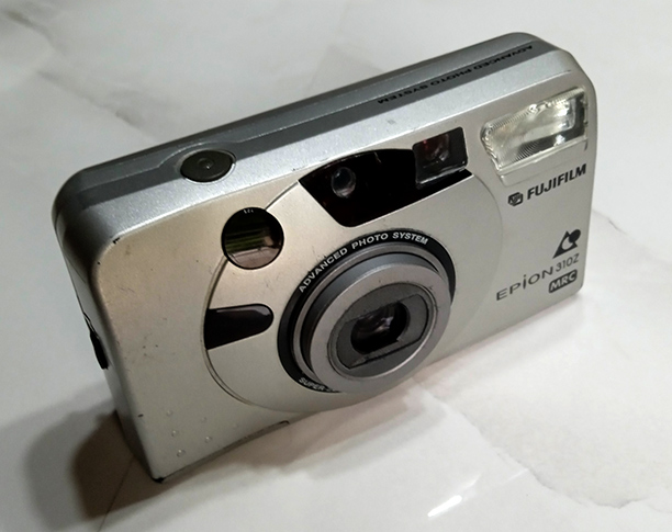 กล้องฟิลม์ FUJI EPION 310Z ขายถูกๆ แบ่งปันกันไปครับ