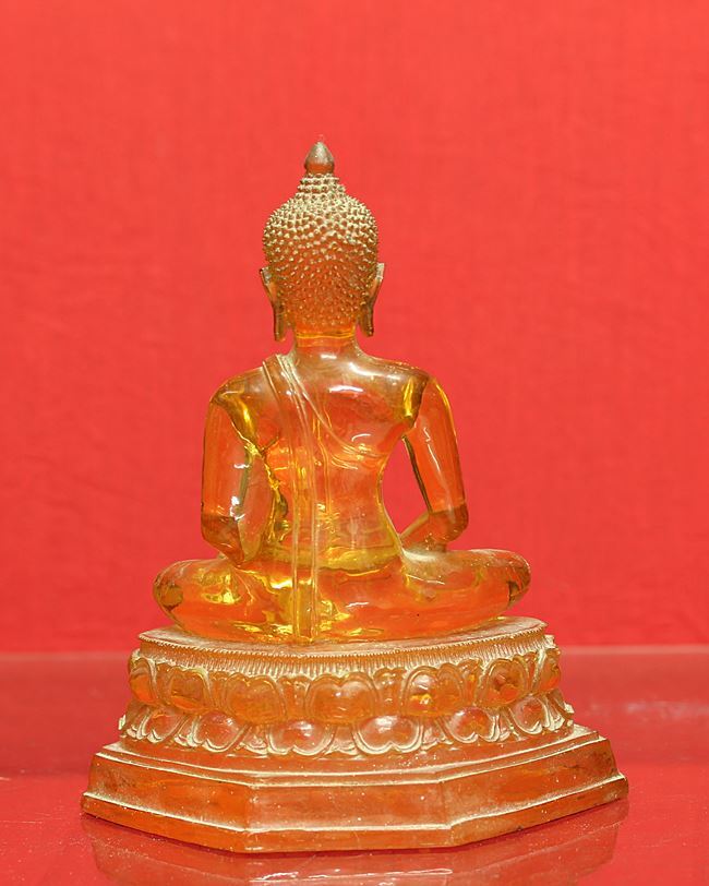พระบูชาพระธรรมกาย วัดปากน้ำ เนื้อสีน้ำผึ้ง