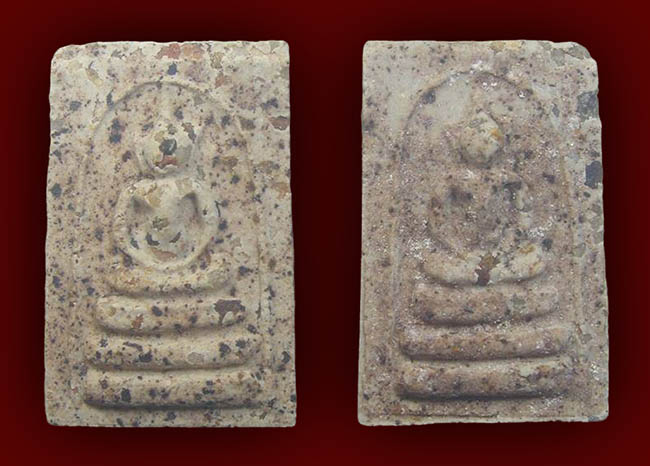 สมเด็จบางขุนพรหม พิมพ์อกครุฑเศียรบาตรใหญ่ วัดใหม่อมตรส ย้อนยุค ปี 2547.