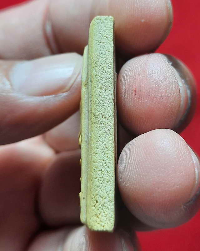 พระสมเด็จหลังรูปหลวงพ่อสงวนวัดไผ่พันมือ สุพรรณบุรี สุดยอดเมตตามหานิยม