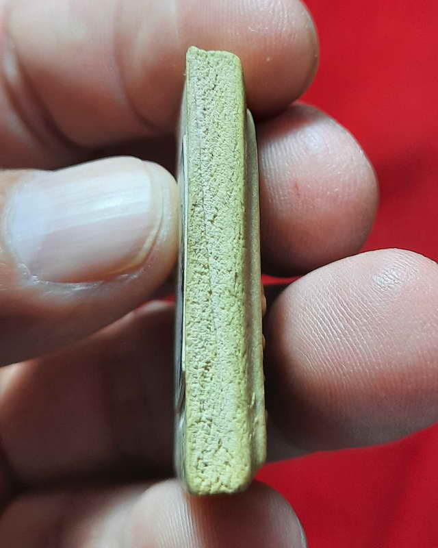 พระสมเด็จหลังรูปหลวงพ่อสงวนวัดไผ่พันมือ สุพรรณบุรี สุดยอดเมตตามหานิยม