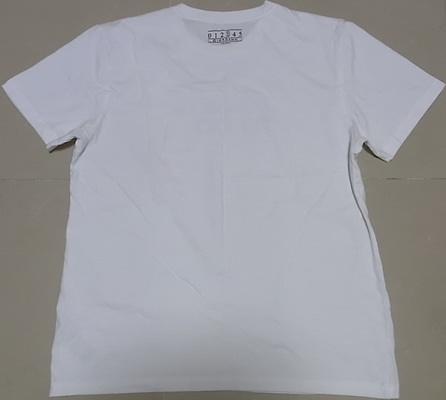 T-shirt GIORDANO ของแท้ size L 2ตัว แถม เสื้อของ PIT BULL size L..สภาพดีทุกตัว ไม่ขาดไม่ย้วย