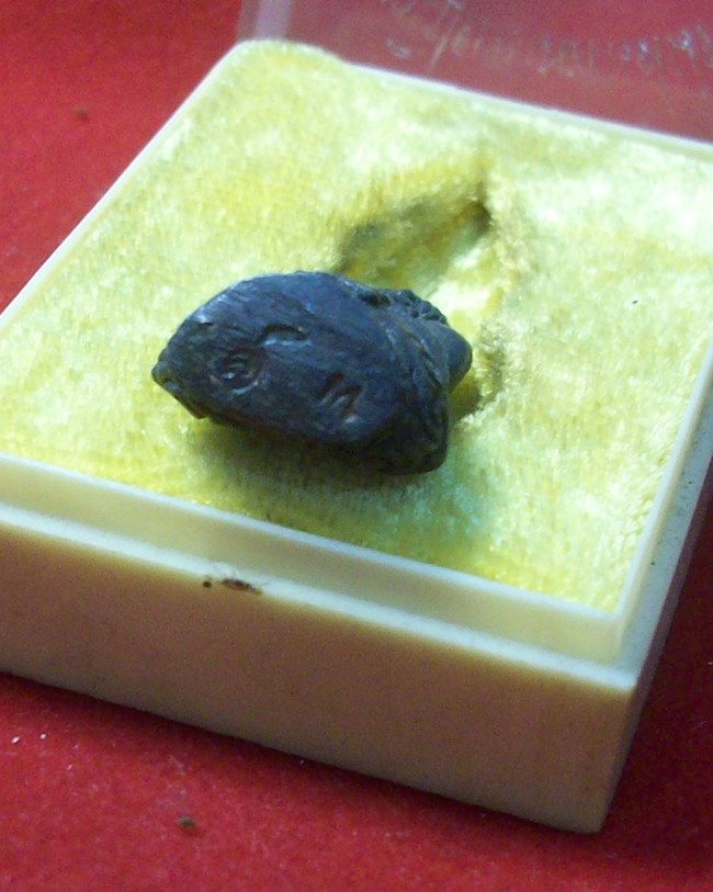 พระปิดตา หลวงพ่อเงิน วัดอินทรวิหาร ปี18