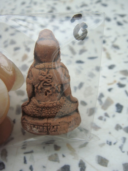 2. กุมาร เสาร์5 เนื้อดินเผา หลวงปู่แผ้ว