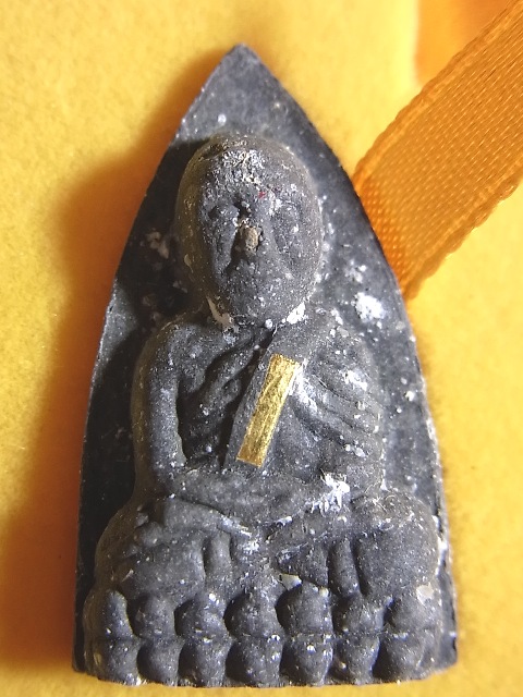 หลวงปู่ทวด รุ่นพุทธคุณกุญชร 1องค์