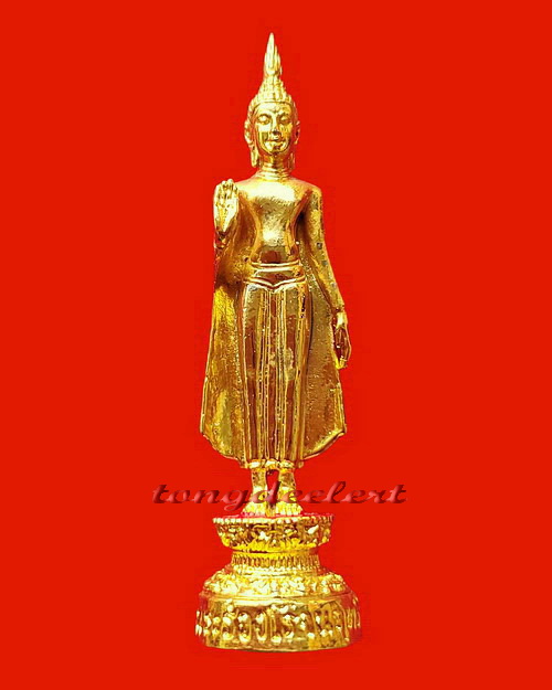 พระบูชาพระร่วงโรจนฤทธิ์ วัดพระปฐมเจดีย์ จ.นครปฐม ขนาดตั้งหน้ารถ สวยมากค่ะ