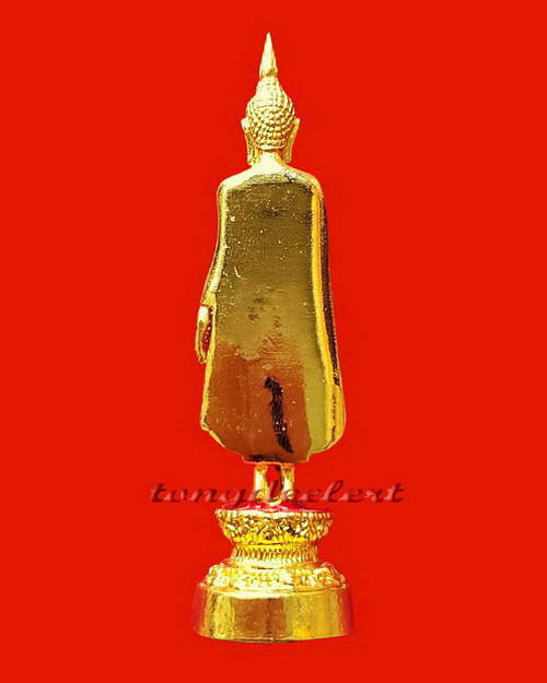 พระบูชาพระร่วงโรจนฤทธิ์ วัดพระปฐมเจดีย์ จ.นครปฐม ขนาดตั้งหน้ารถ สวยมากค่ะ
