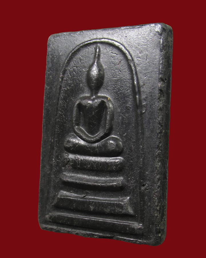 พระสมเด็จ หลวงปู่แหวน ในชุดกรรมการ วัดสารนาถธรรมาราม จ.ระยอง ปี 2516