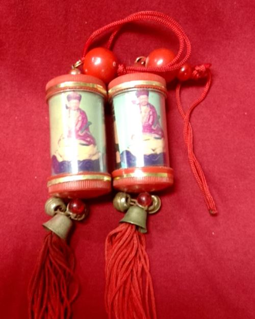 (ปิด69-) รูปสีหลวงปู่ไต้ฮงกง-กระดาษยันต์ แขวนหน้ารถ ศาลเจ้าไต้ฮงกง (2องค์)