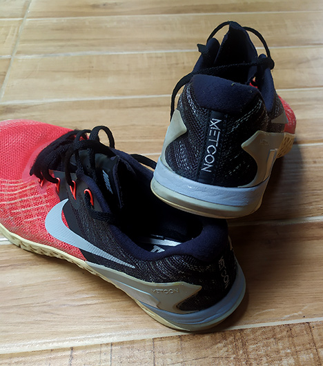 รองเท้า NIKE METCON สีสวยมาก ของแท้