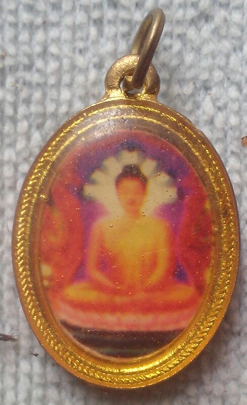 20 บาท ล็อกเก็ตครูบาศรีวิชัย หลังพระพุทธเจ้า ไม่ทราบที่