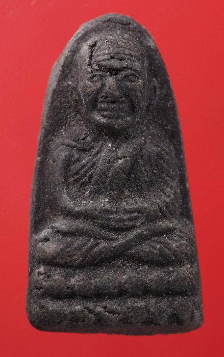 ลพ.ทวด เนื้อว่านปี06 แม่ชีบุญเรือนอธิฐานจิต พบน้อยแล้วครับ