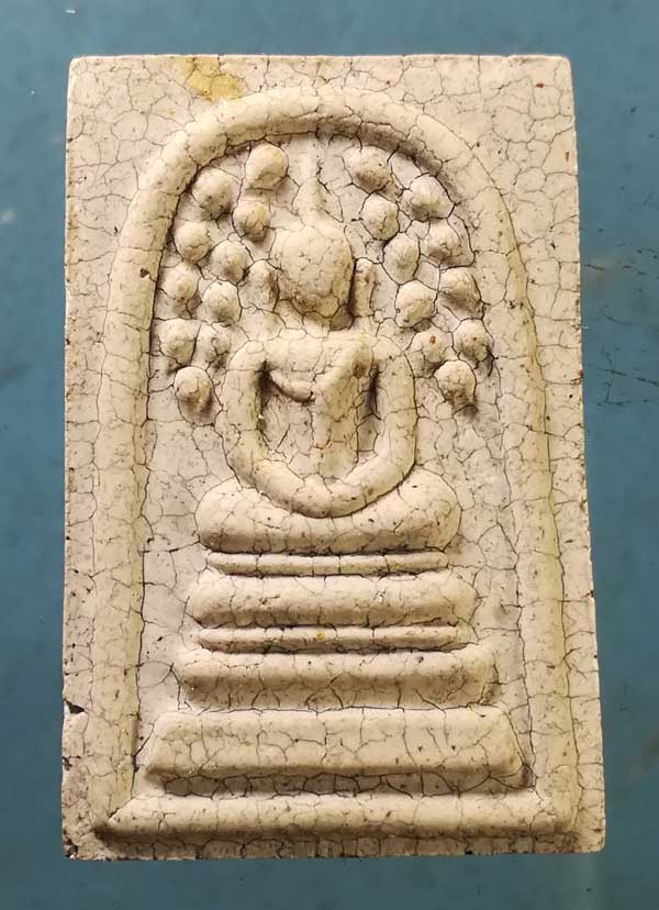 ปรกโพธิ์ 8รอบ หลวงพ่อสนม วัดพระปรางค์เหลือง นครสวรรค์