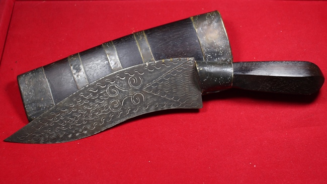 มีดหมอหลวงพ่อรุ่ง วัดหนองสีนวล จังหวัดนครสวรรต์