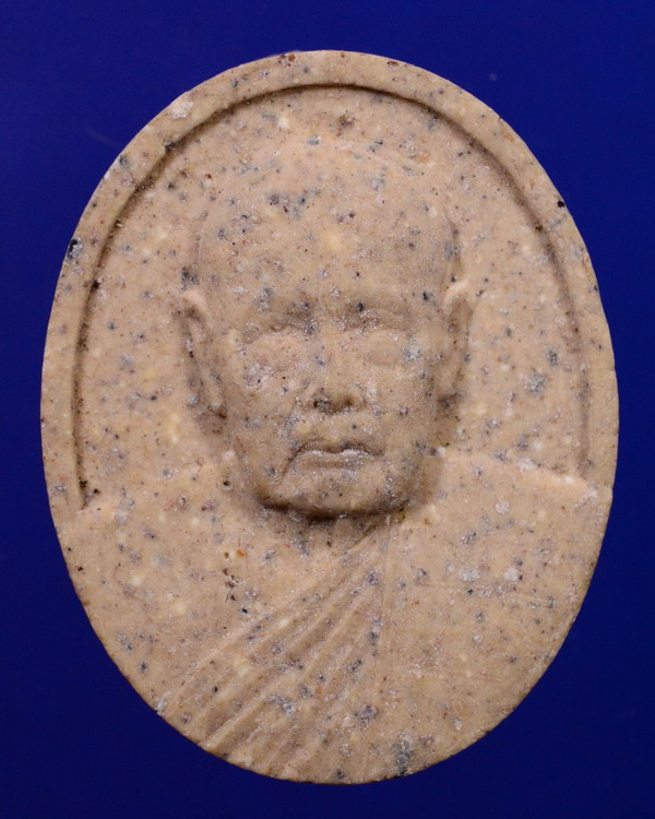 พระผงหลวงพ่อปลื้ม วัดสวนหงษ์ สุพรรณบรี ปี2542