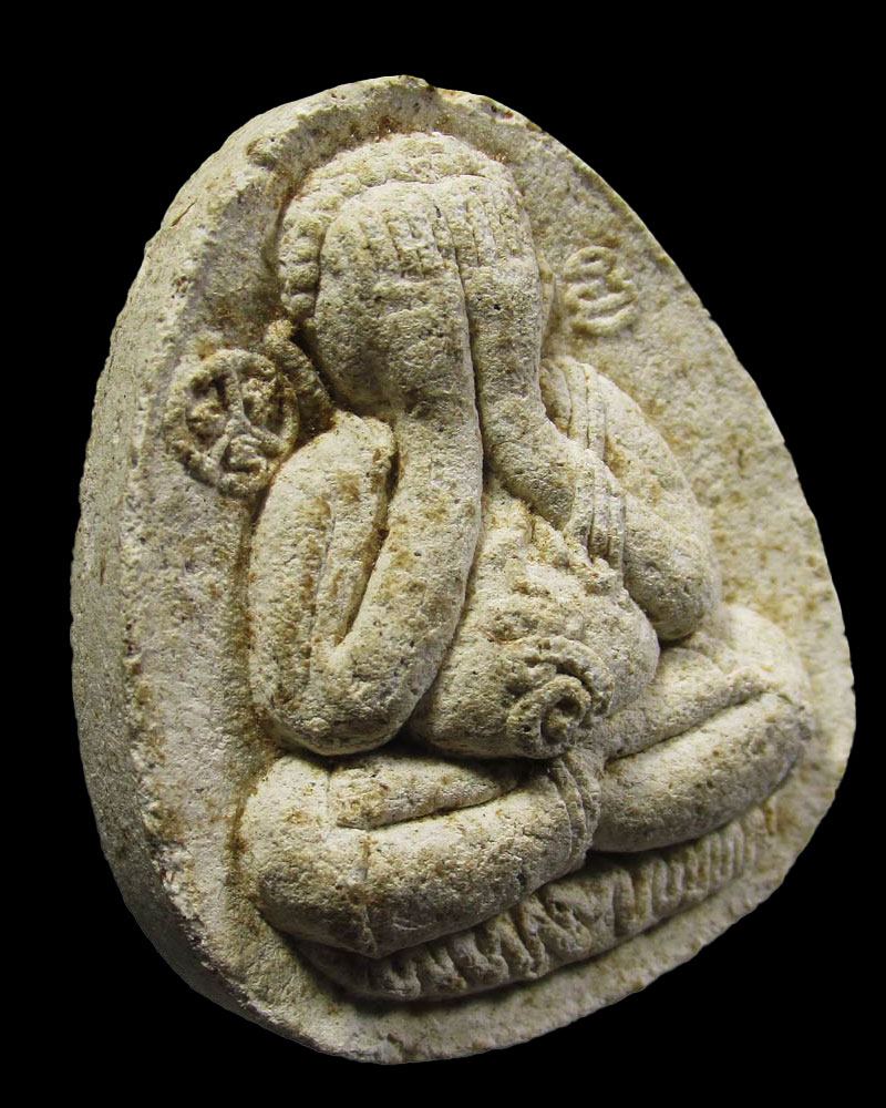 พระปิดตา อ.วรา ปราการ (เนื้อผงอาถรรพ์ 3 พ่อแม่ลูก)