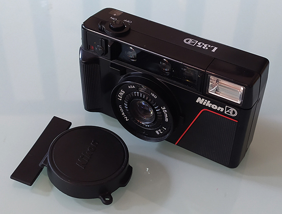 กล้อง NIKON L35AD สวยๆหายากแล้ว บอดี้ทรงคลาสสิค สวย มีเอกลักษณ์ ดูดีมาก